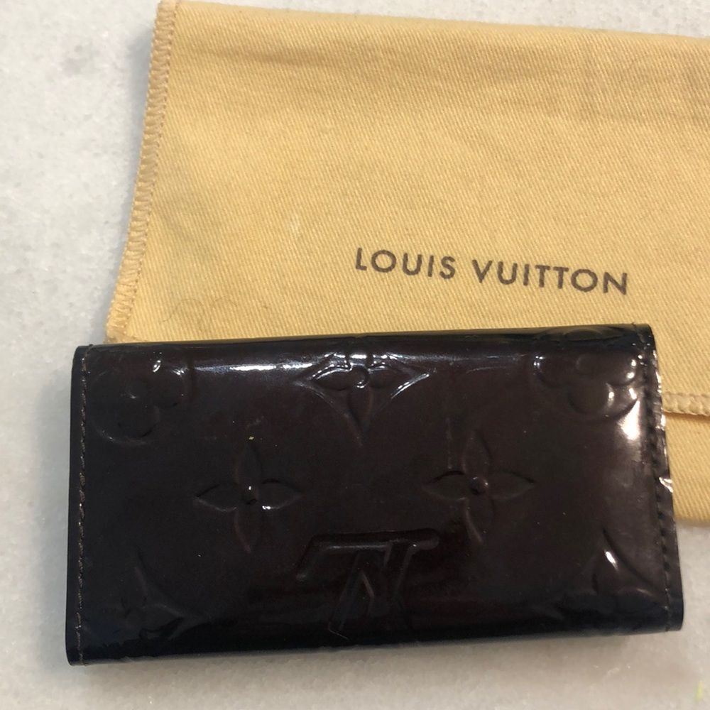 Authentic Louis Vuitton Vernis Patent Leather Multicles 4 Key Holder - Picture 7 of 11